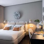 Byron 호텔 5*