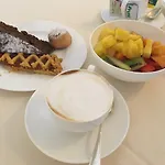Byron 호텔 포르데데이마르미