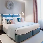 Byron 호텔 5*
