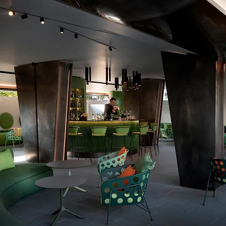 Hotell Byron 5*